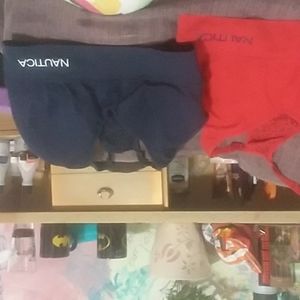 M nautica intimates sports bras